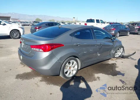 2013 Hyundai Elantra Limited z USA, uszkodzony, nr VIN 5NPDH4AE1DH218887